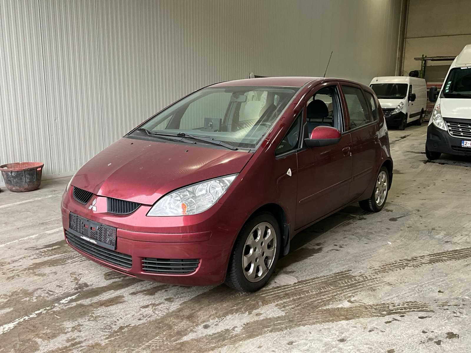 2006 Mitsubishi Colt Passenger Car