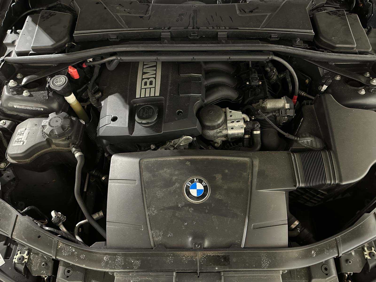 BMW 318i Touring High Executive 3-serie 141pk 2008, 22-HNJ-3 youngtimer