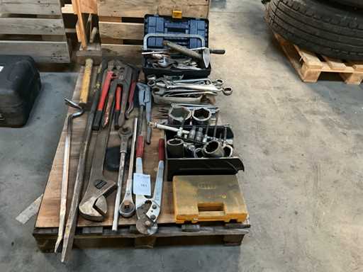 Unelte pentru garaj de petrecere