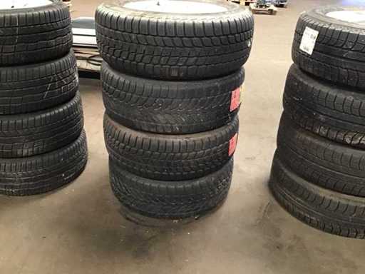Audi Felgen mit Reifen (4x)