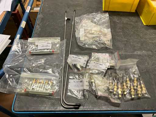 Post Hydraulics Material