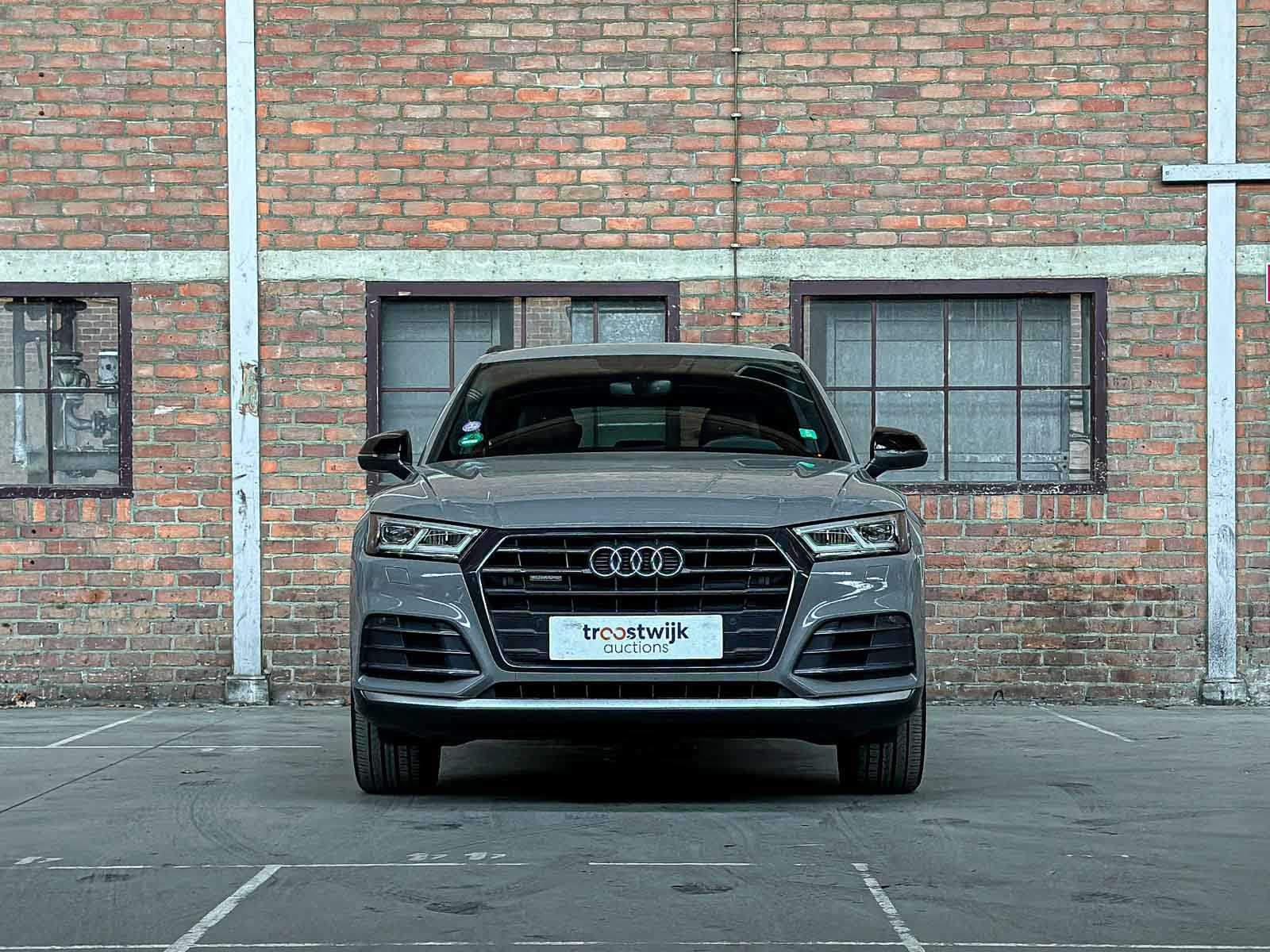 Audi Q5 2.0 TFSI Quattro Sport S Line Black Edition 252pk 2018 (Origineel-NL + 1e Eigenaar), TT-931-B