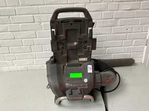 Husqvarna 550iBTX Modèle de souffleur à feuilles