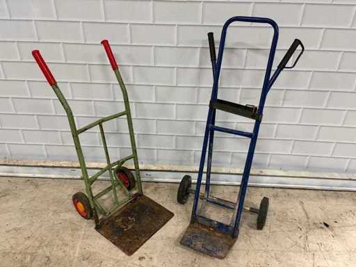 Hand truck (2x)