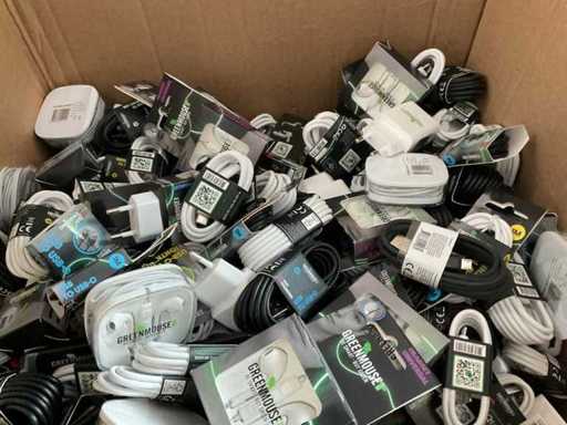 Greenmouse – Telefon – Ladegerät und Kabel (335x)