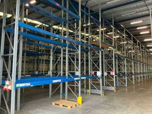 2009 SSI Schafer PR600 Magazijnstelling (92 secties)