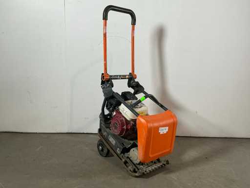 Altrad Belle PCX 12/36 2013 Compacteur à plaques 16 kN essence