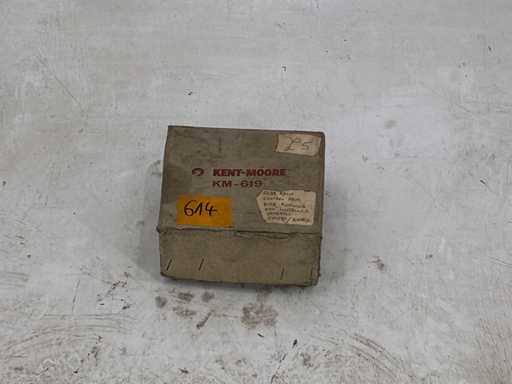 Kent-Moore - KM-619 - Achteras Draagarm Bussen - Gereedschapsset