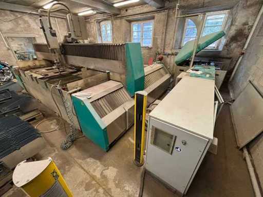 K&D | Metalworking machines, waterjet cutters, hydraulic punches and spot welding pliers