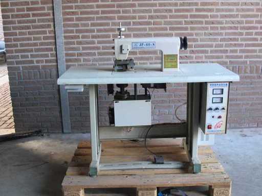 JP-60-S – Ultraschall-Spitzen-Nähmaschine