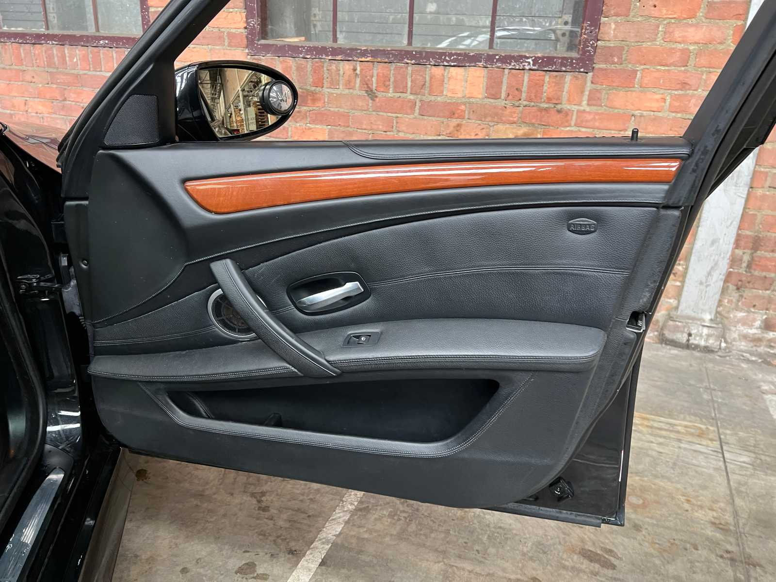 BMW M5 5.0 V10 E60 507pk 2008 5-Serie YOUNGTIMER