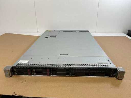 HP ProLiant DL360 Gen9, 2x Xeon(R) E5-2680 v4, 128 GB RAM (8 x 16GB), 4 șasiuri rack montate pe rack de 400 GB SSD(EK000400GWEPE)
