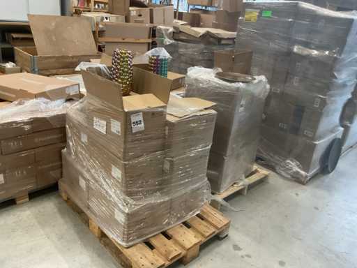 Partia wazonów fajansowych