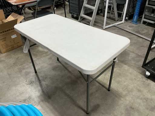 Tavolo pieghevole in PVC (26x)