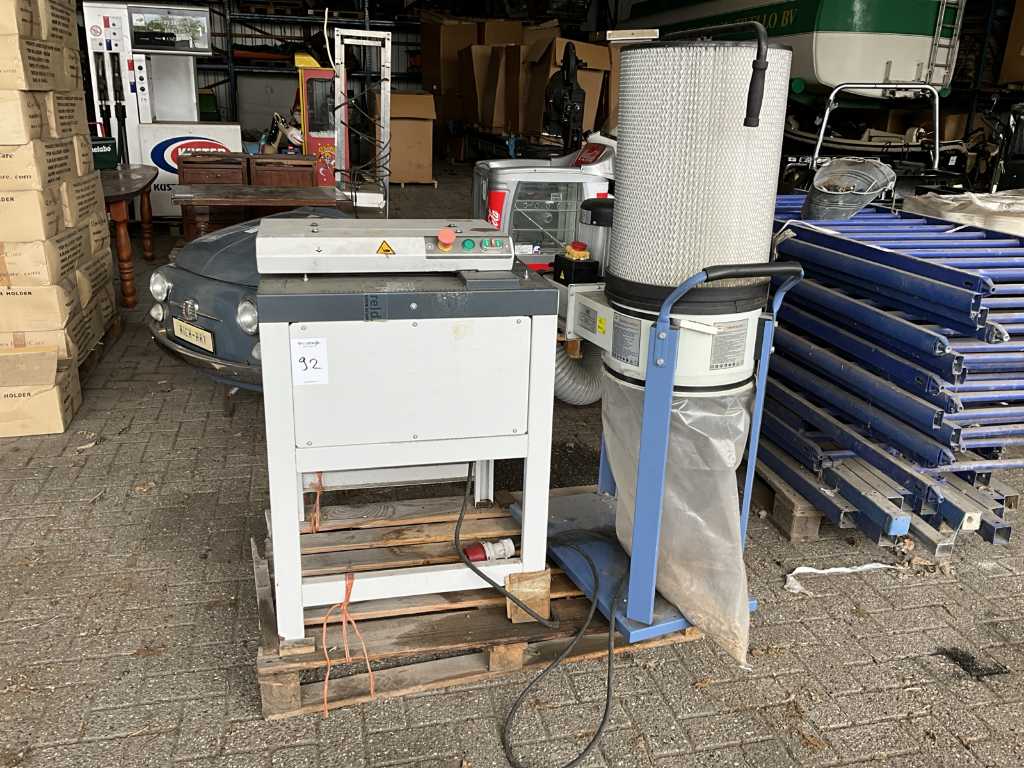 Cushion pack CP323S2 Carton shredder with extraction system