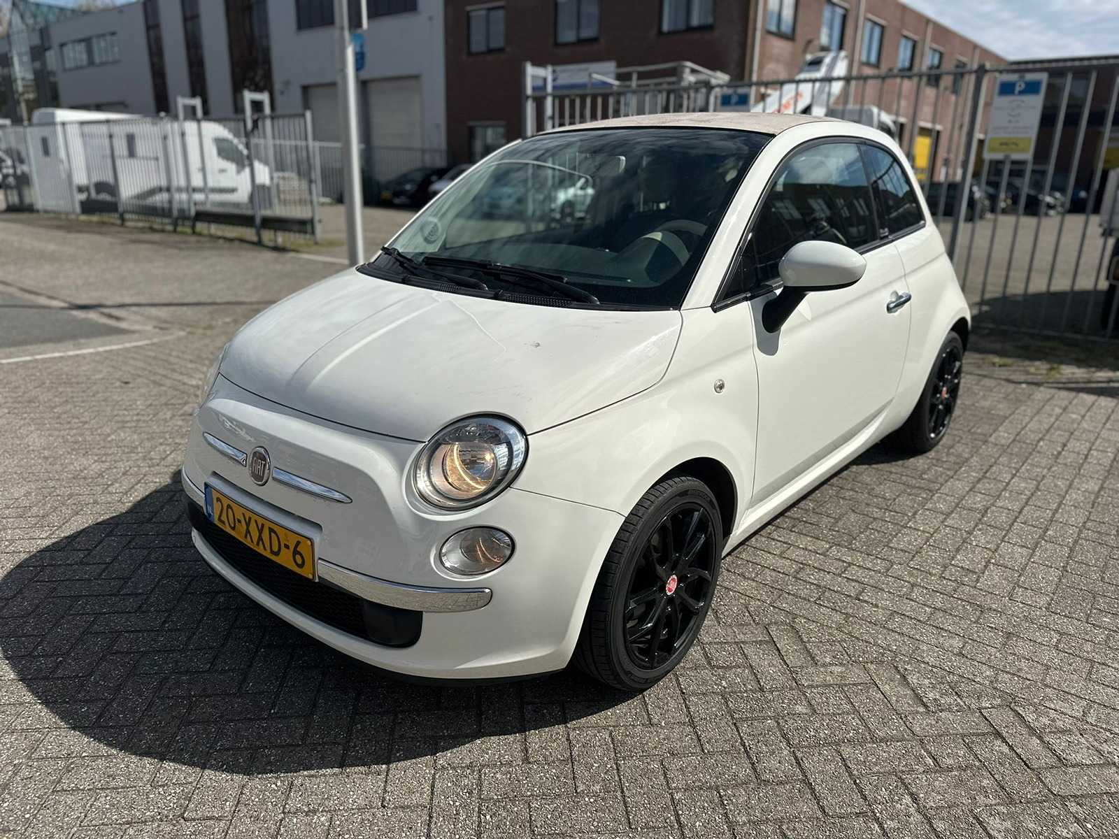 Fiat – 2012 – 500 Cabrio – 0.9 TwinAir Lounge – Car