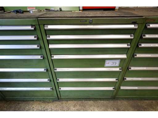   Werkzeugschrank ohne Inhalt