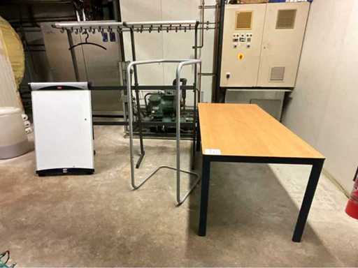 Bureau d’écriture et divers