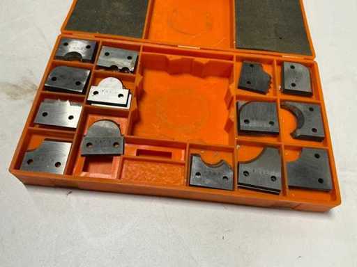 Série de lames de tilleuse pour menuiserie