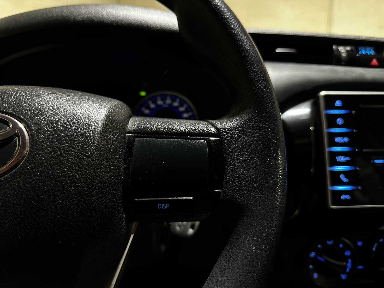 Toyota HiLux 2.4 D-4D-F Xtra Cab Comfort 150pk 2017 (Origineel-NL), V-833-JR