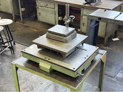   Lots of straightening plates 