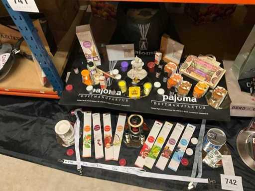 Fragrance sets and candles Pajoma