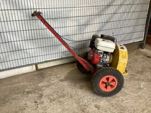  Dmuchawa do liści KWH - Honda GX240 max -