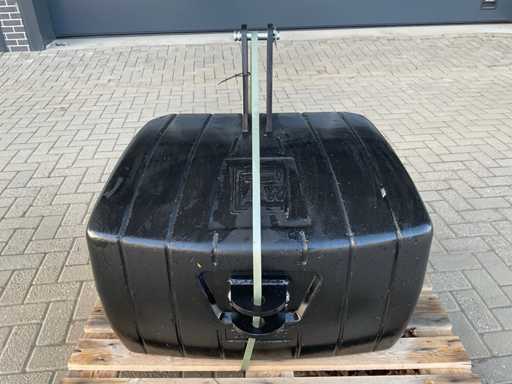Front weight, "650kg"