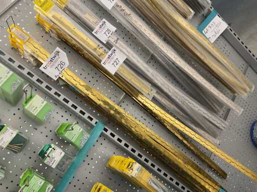 8 x Klavierscharniere