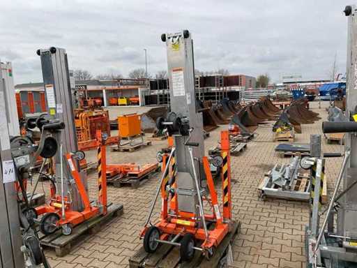 2019 Sumner Manufacturing 2118 Levage de matériaux/levage en canal