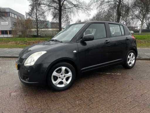 Suzuki Swift 1.3 GLS, 37-KBD-8