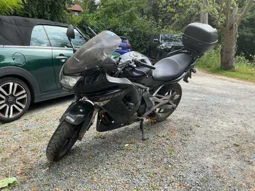 Moto Kawasaki ER-6F ABS