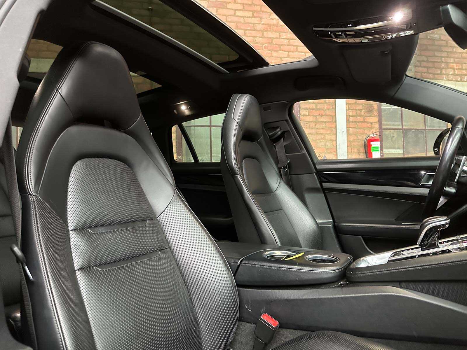 Porsche Panamera Sport Turismo 4 E-Hybrid Executive 2.9 V6 462pk 2018 Sport-Chrono, G-856-XL