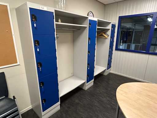 Armoire à casier 15 portes