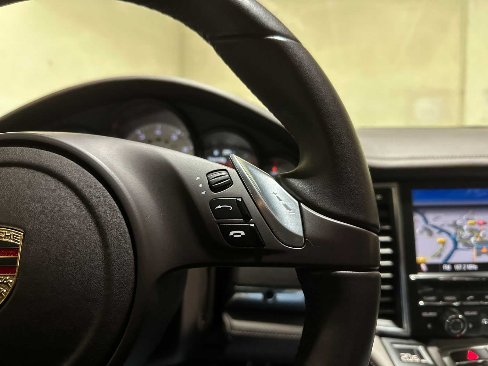 Porsche Panamera 3.6 V6 4WD 300pk 2012, G-397-TZ