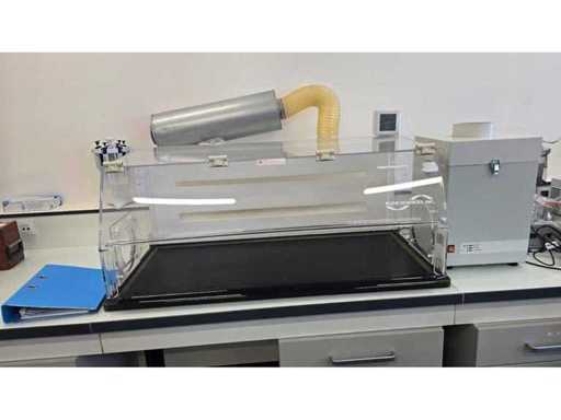 FLOW SCIENCES, INC. - Ventilated Balancing Enclosure