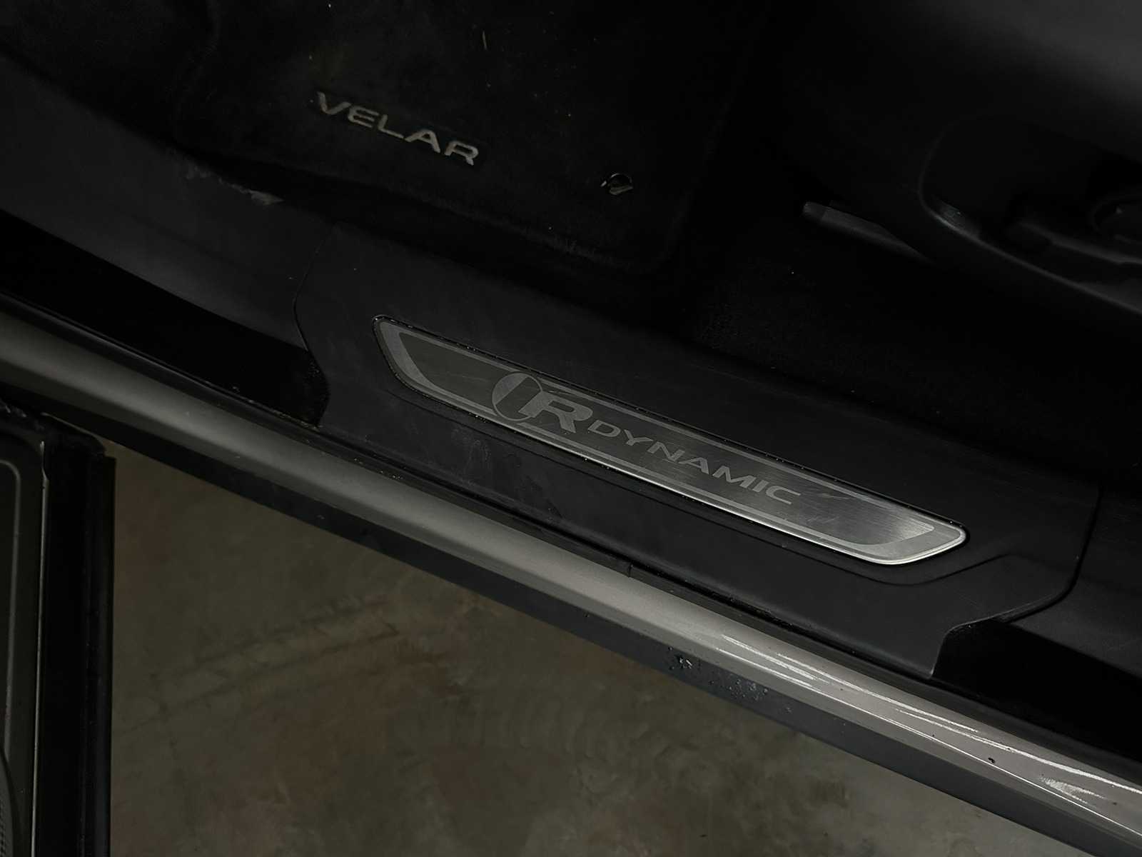 Land Rover Range Rover Velar 2.0 P400e R-Dynamic HSE 300pk 2021 (Origineel-NL), L-870-KS