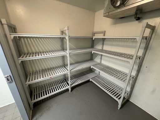 Cambro - Plastikowe półki