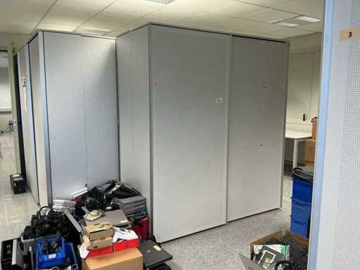 Büroschrank mit Inhalt