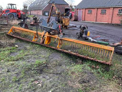 2014 Herder Maaikorf, “CW30”