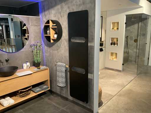 Vasco – Elektrischer Design-Radiator 50x170 cm