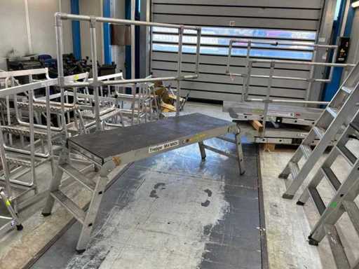 GÜNZBURGER STEIGTECHNIK - OPVOUWBAAR WERKPLATFORM