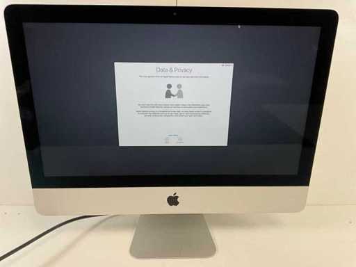 Apple iMacPro 14.4 22", Core(TM) i5-4260U, 8 Go de RAM (2x4 Go), 500 Go tout-en-un pour ordinateur de bureau