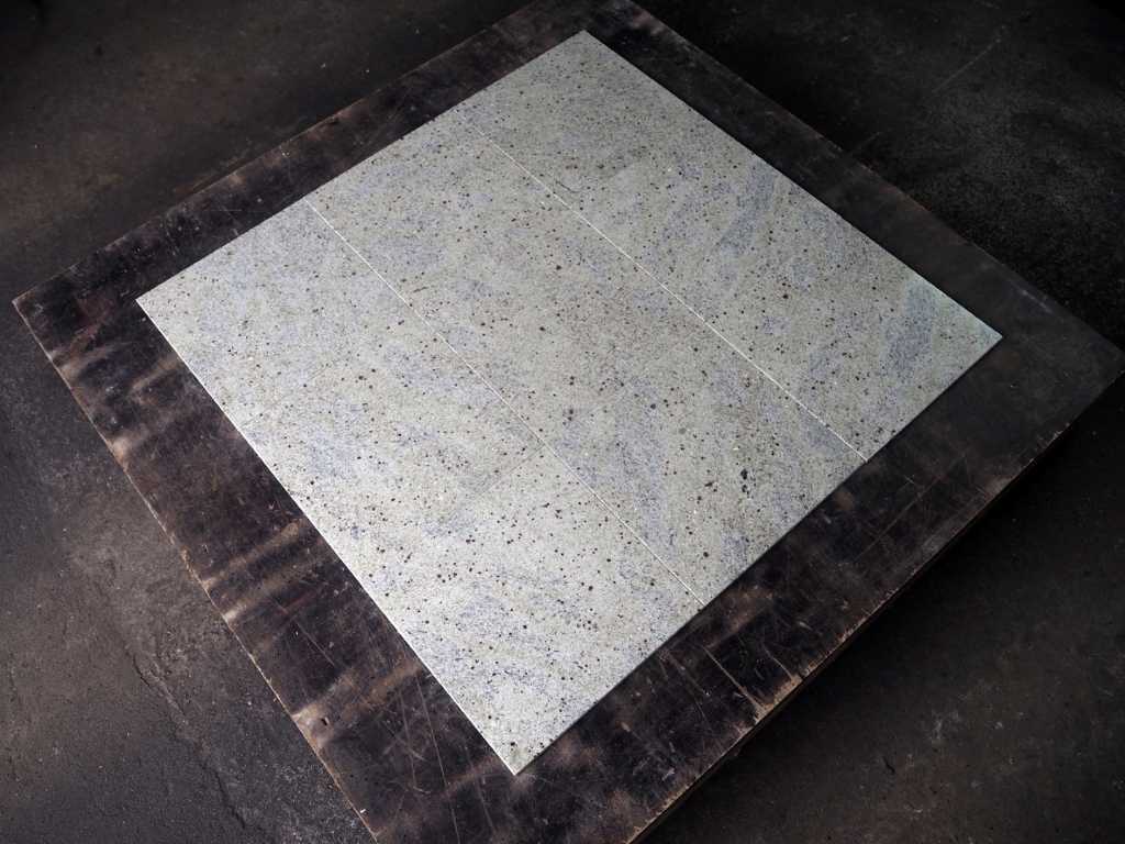Natuursteen tegels 8,1m²