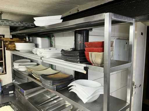 Stalowy regał do przechowywania ze stali nierdzewnej