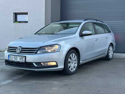 Volkswagen - Passat - Diesel - 2012