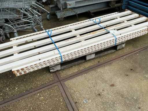 Palletstelling,afmeting 2 staanders 2.00 m L X 0.77 m B,4 leggers 2.63 m L