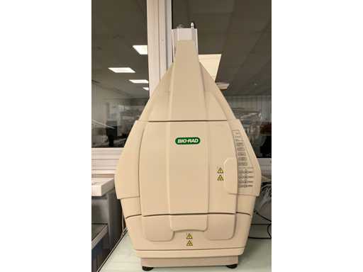 BIO-RAD - Universal Hood II Gel Doc - Sistem de imagistică