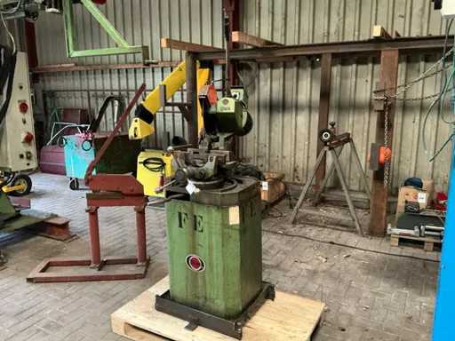 Bewo Circular Cutting Saw Machine
