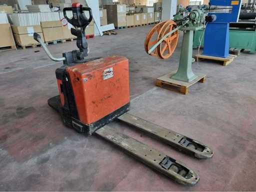 BT LPE 200/8 Elektryczny Wózek Paletowy - 2005